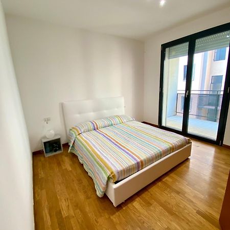 Appartamento A San Siro - Garage Privato Incluso Milano Esterno foto